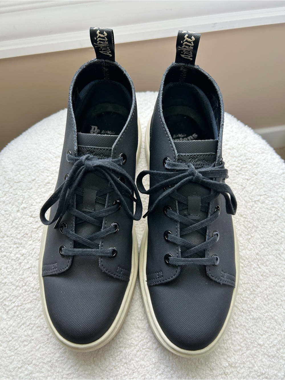 Dr. Martens Baynes Ajax Black Chukka Boots Women’s 8